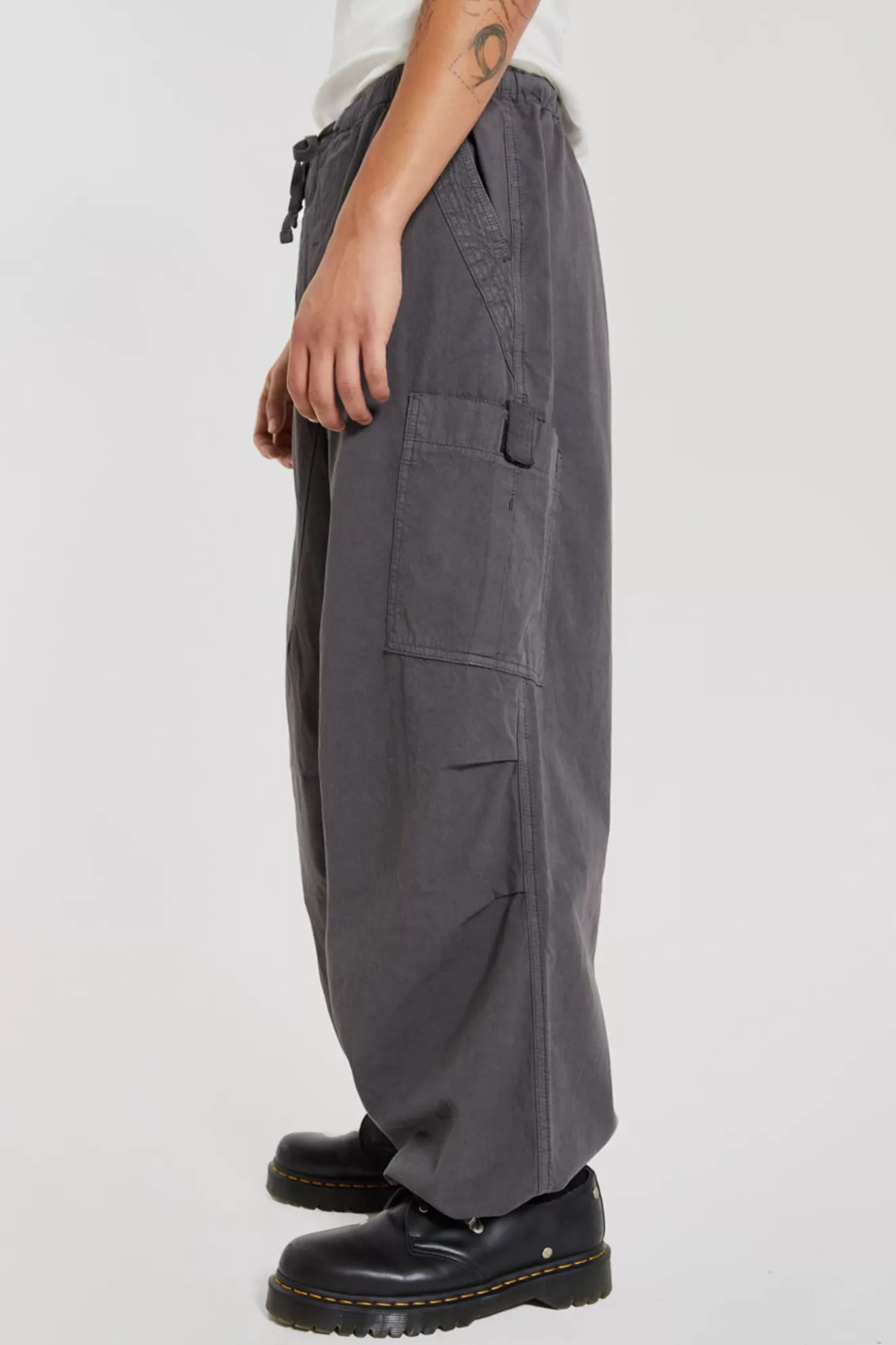 Online Vintage Grey Parachute Cargo Pants Men Parachute Pants
